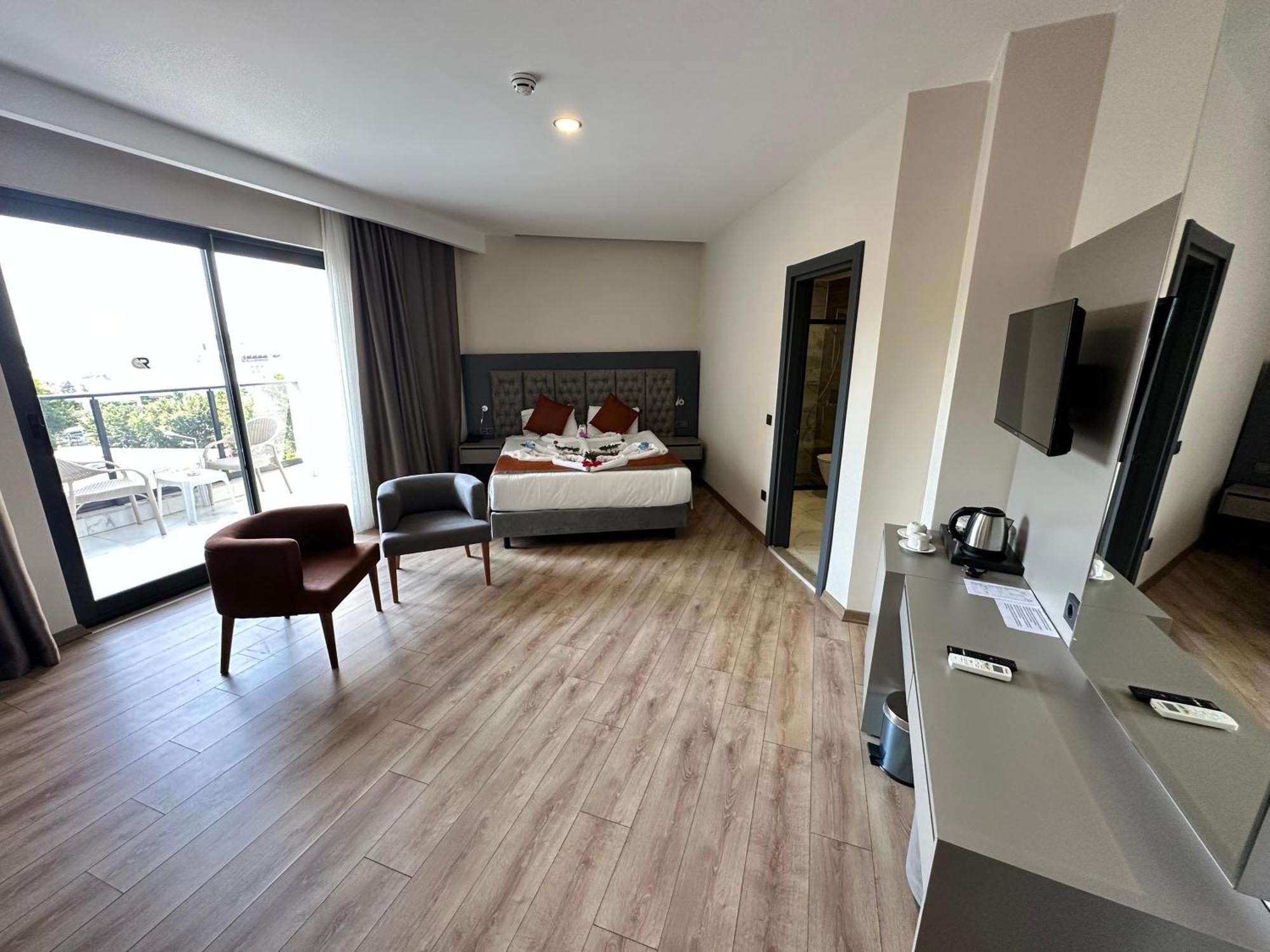 Side Golden Rock Hotel&Spa Luaran gambar